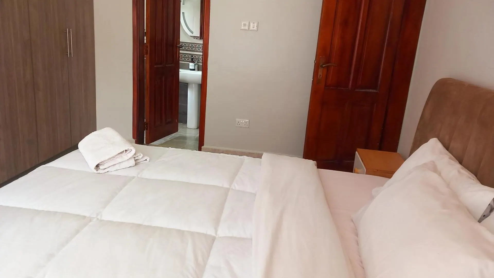 Spacious 3Bedroom Apartment In Muyenga-Bukasa Kampala